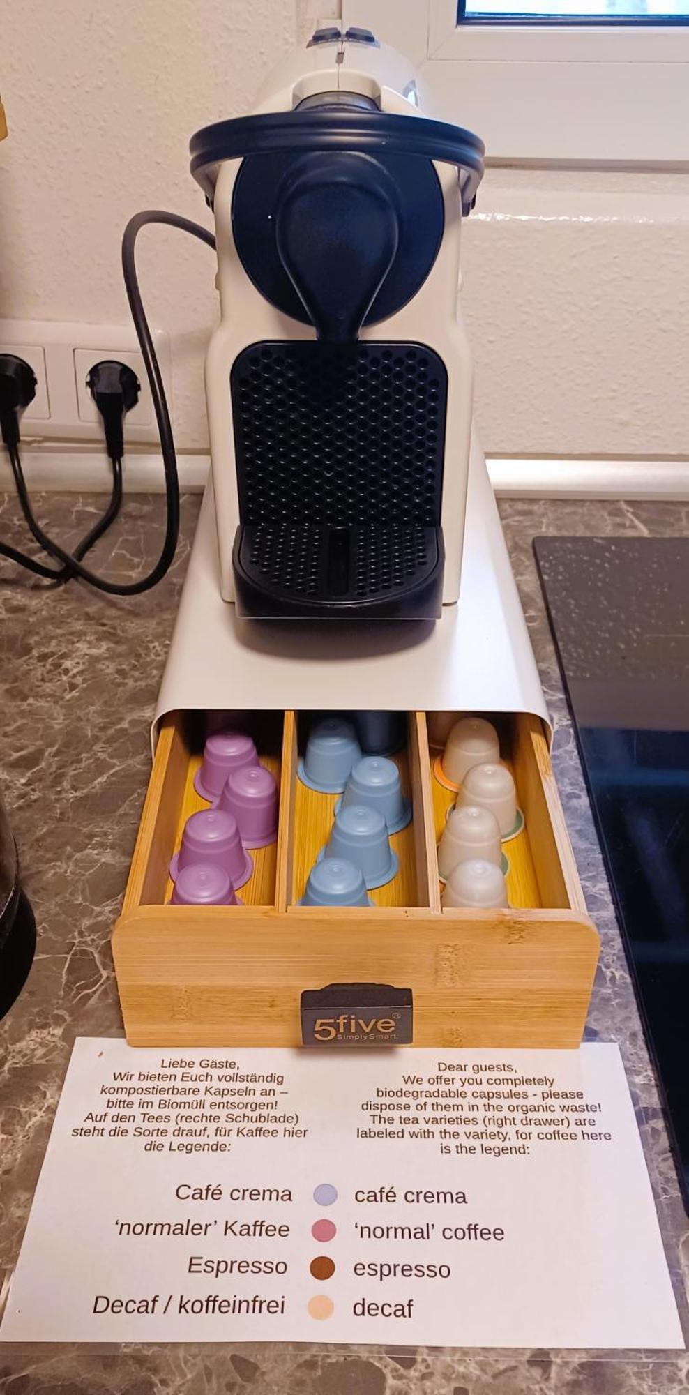Kleine Galerie Apartment Fuer 3 Mit Kueche Kamin Netflix Parken Und Hofladen Steinhofel Luaran gambar