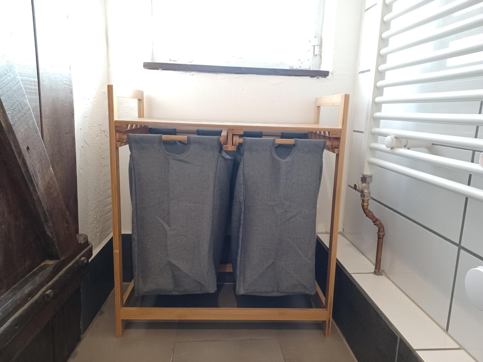 Kleine Galerie Apartment Fuer 3 Mit Kueche Kamin Netflix Parken Und Hofladen Steinhofel Luaran gambar